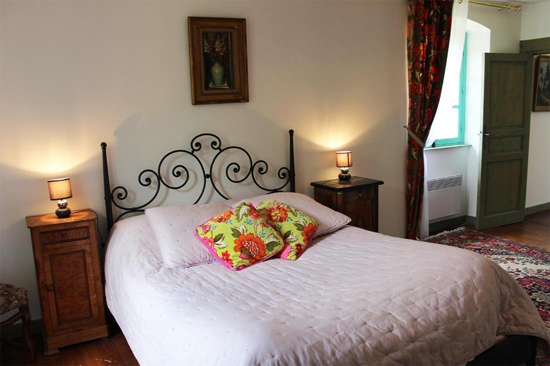 Domaine De Syam - Gites, Chambres D'Hotes & Cabanes Dış mekan fotoğraf