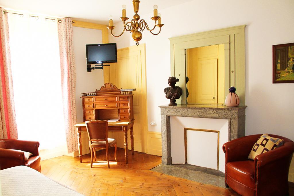 Domaine De Syam - Gites, Chambres D'Hotes & Cabanes Dış mekan fotoğraf