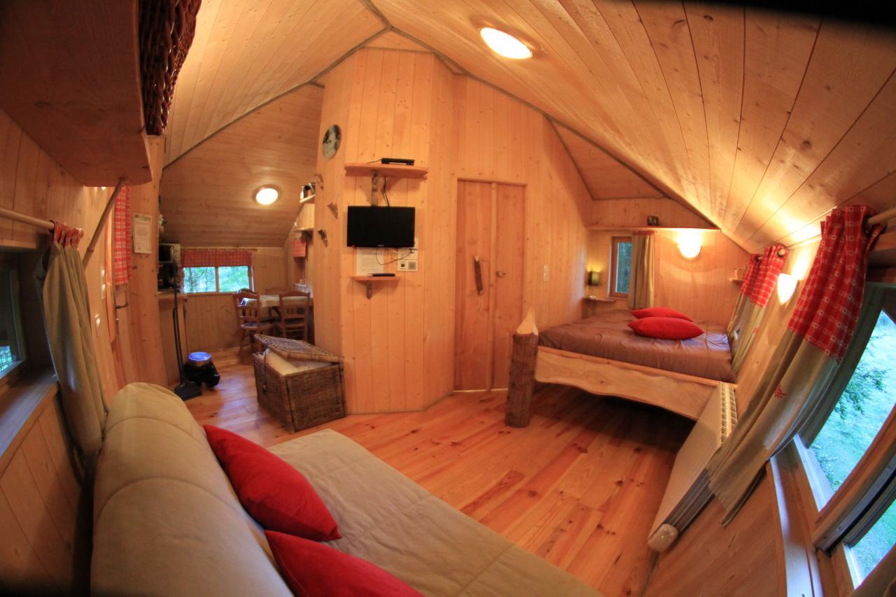 Domaine De Syam - Gites, Chambres D'Hotes & Cabanes Dış mekan fotoğraf