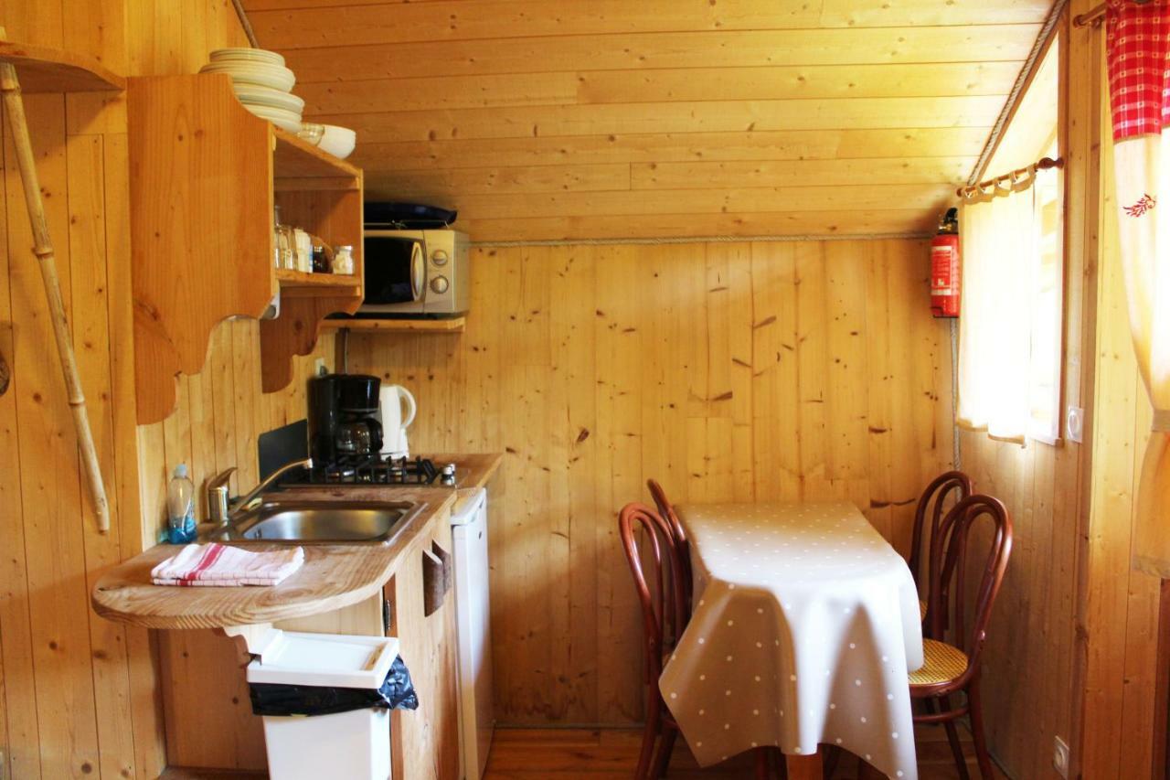 Domaine De Syam - Gites, Chambres D'Hotes & Cabanes Dış mekan fotoğraf