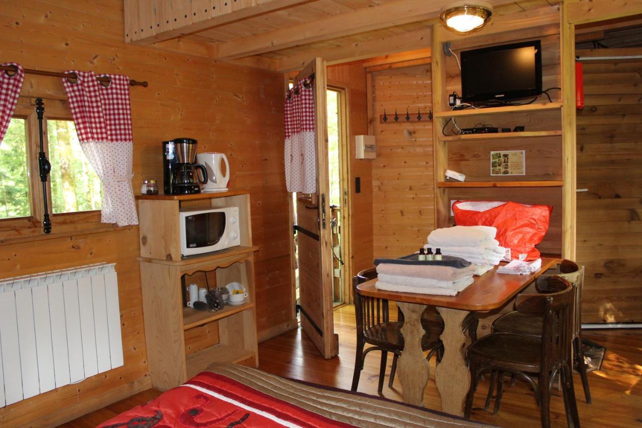 Domaine De Syam - Gites, Chambres D'Hotes & Cabanes Dış mekan fotoğraf